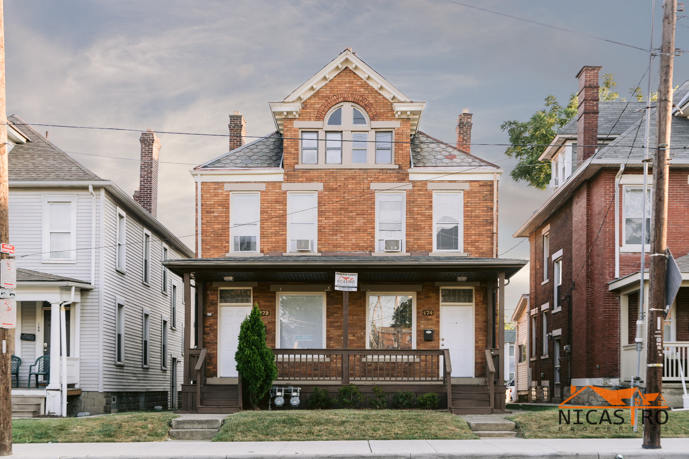 174 E 11th Avenue
